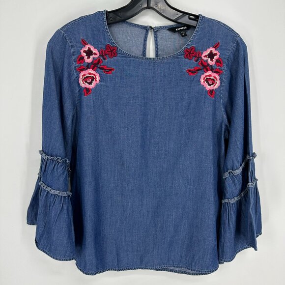 3/$25 Express Chambray Embroidered Floral Rose Top S Bell Sleeve Blouse Blue Red - Picture 1 of 7